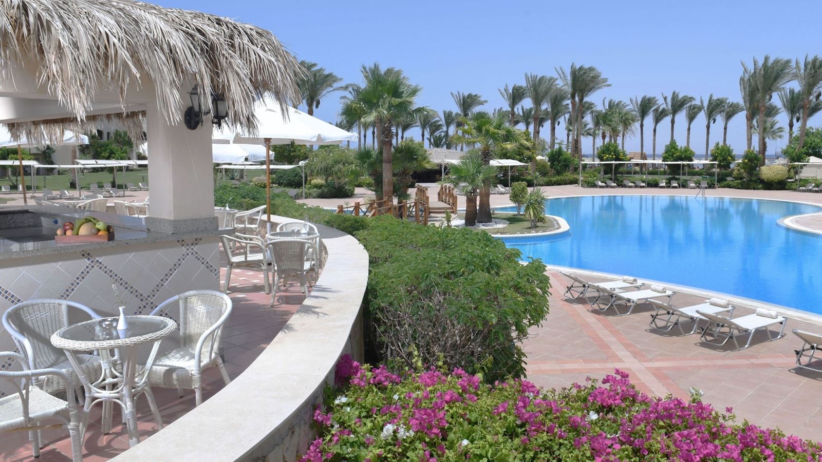 bars-las-palmas-pool-bar