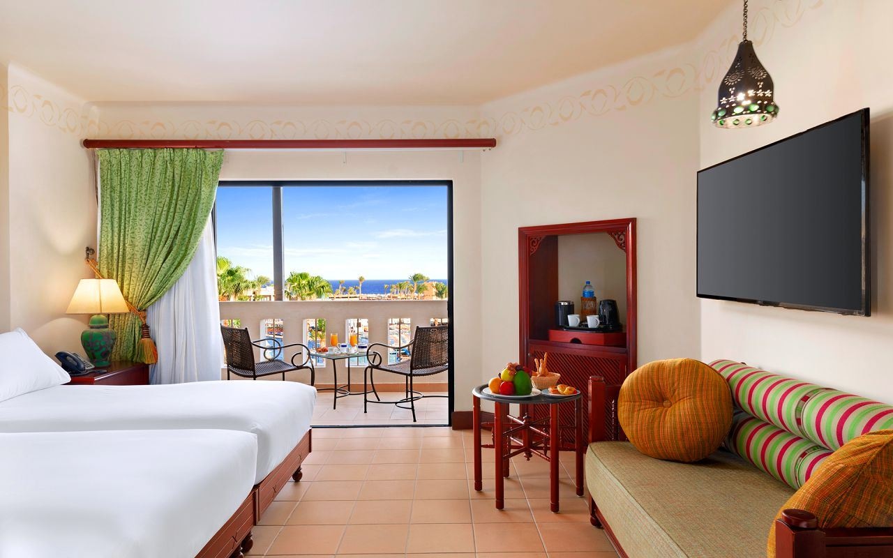 rooms-family-interleading-room-lagoon-view