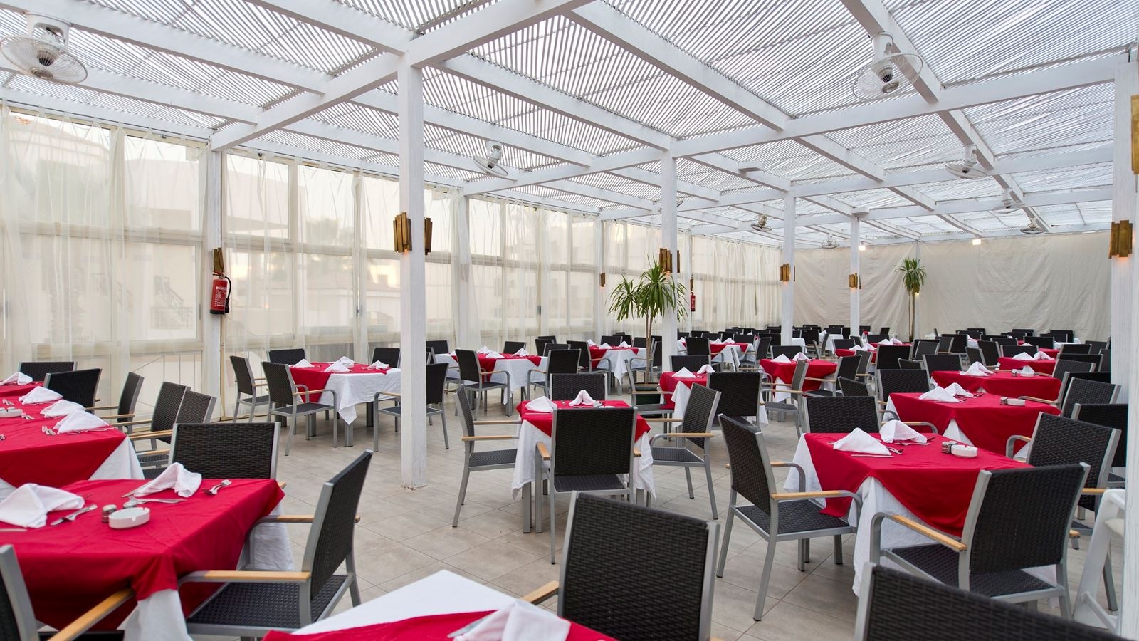 restaurants-restaurants