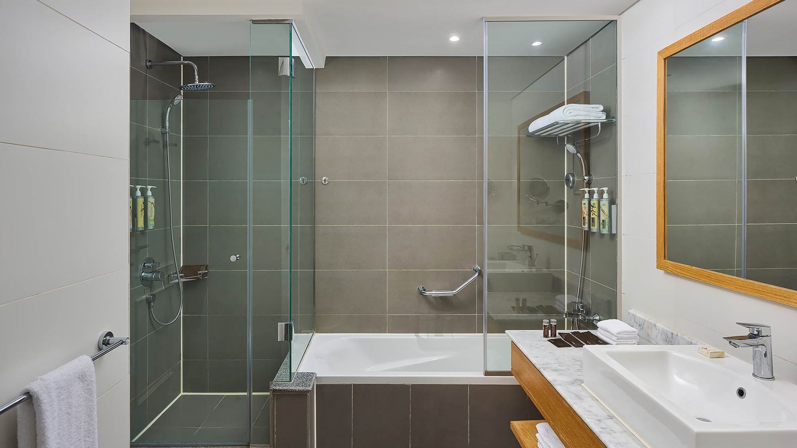 rooms-premium-suite-sea-view