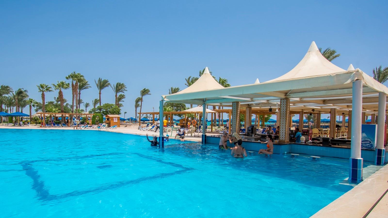 restaurants-la-terrace-snack-restaurant