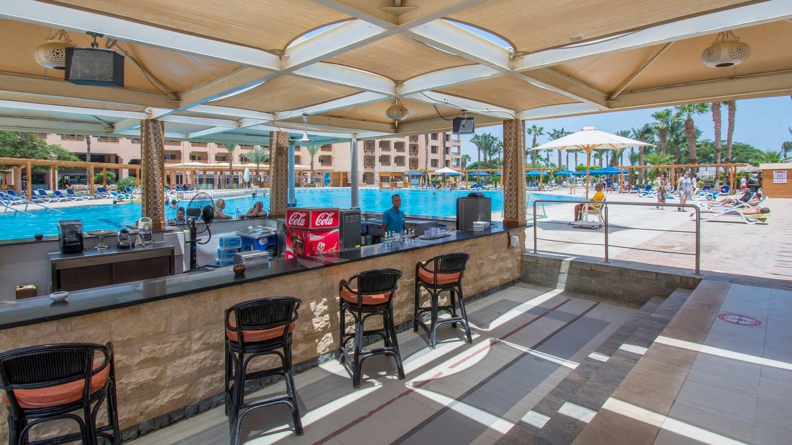 restaurants-la-terrace-snack-restaurant