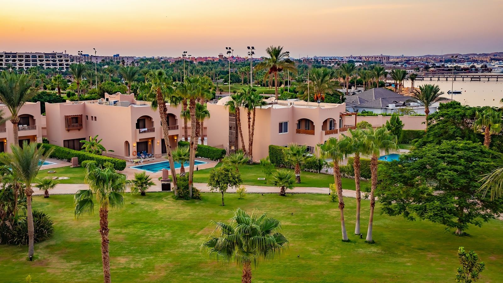 rooms-villa-4-suites-sea-view