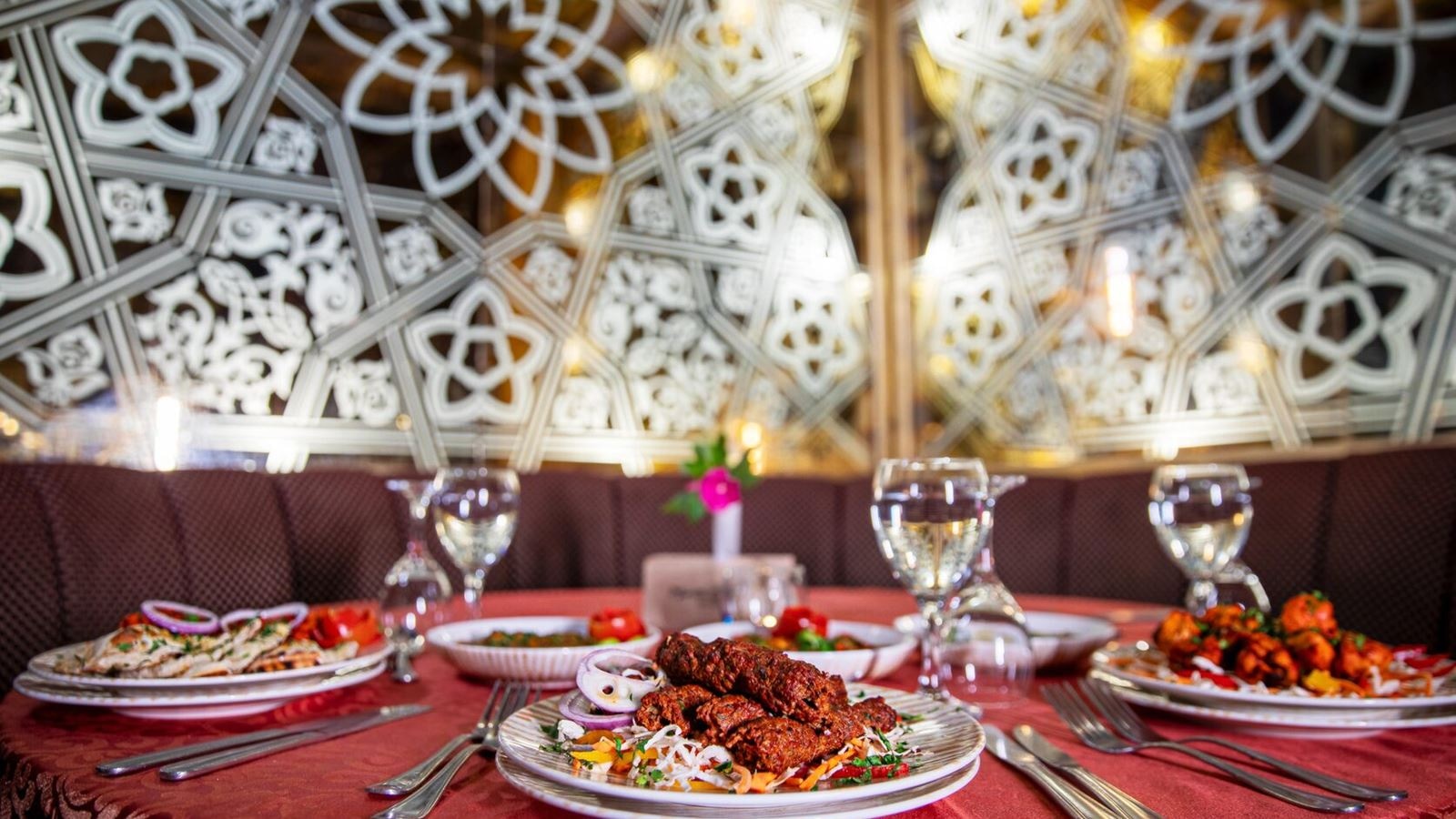 restaurants-india-palace