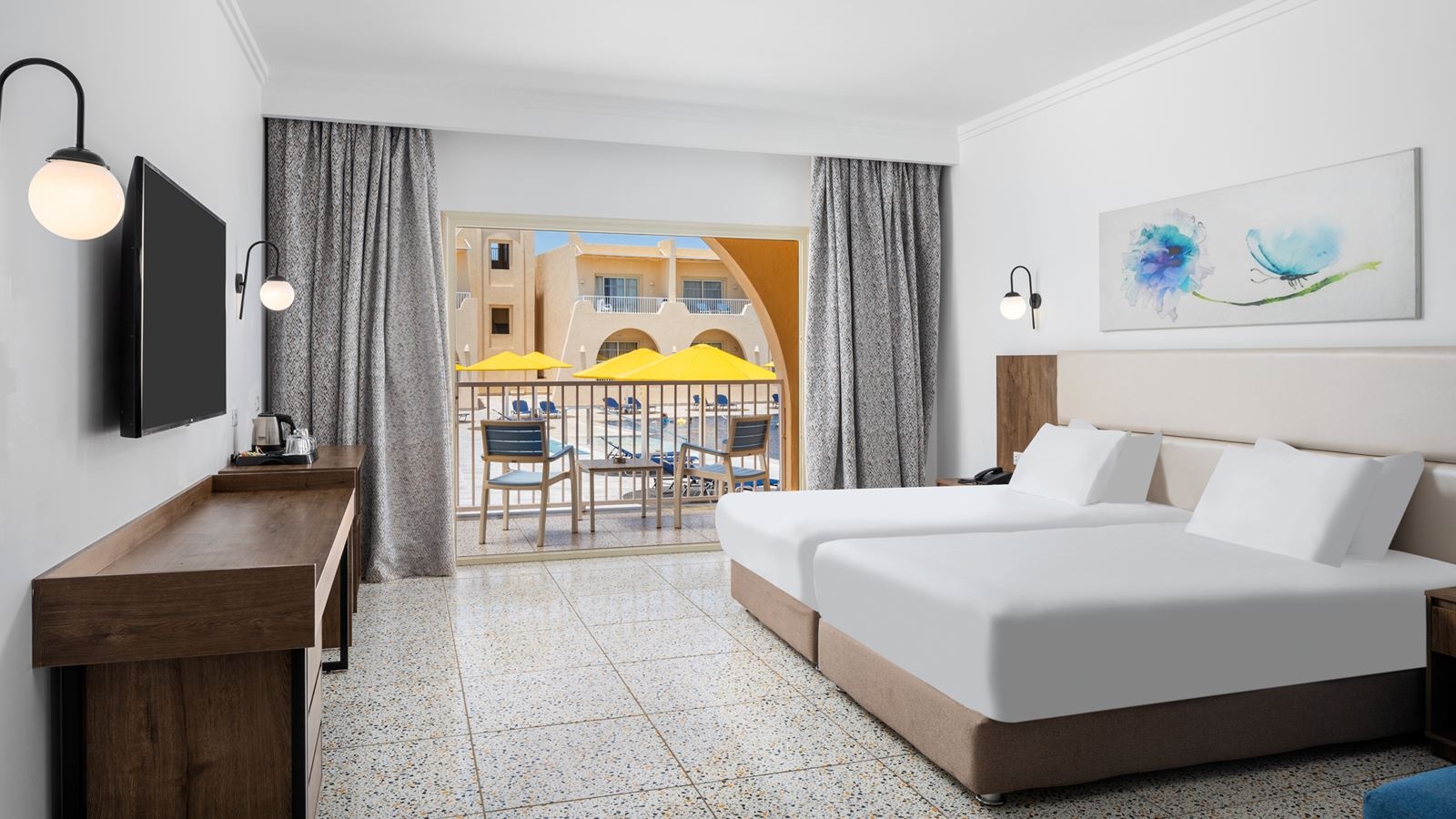 rooms-family-deluxe-garden-view-room