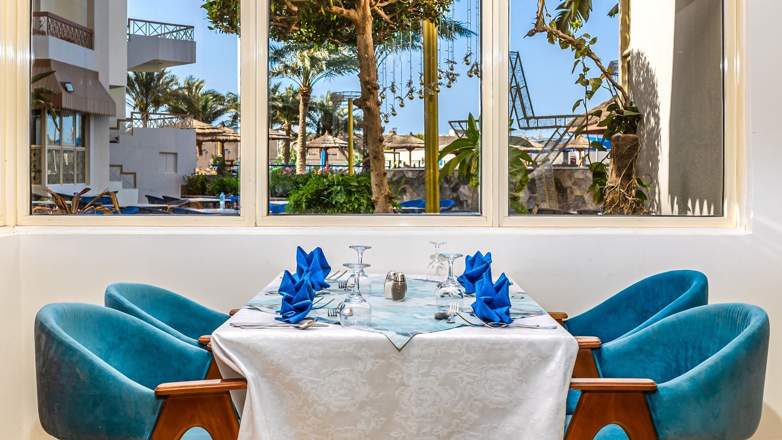 restaurants-nefertiti--restaurant