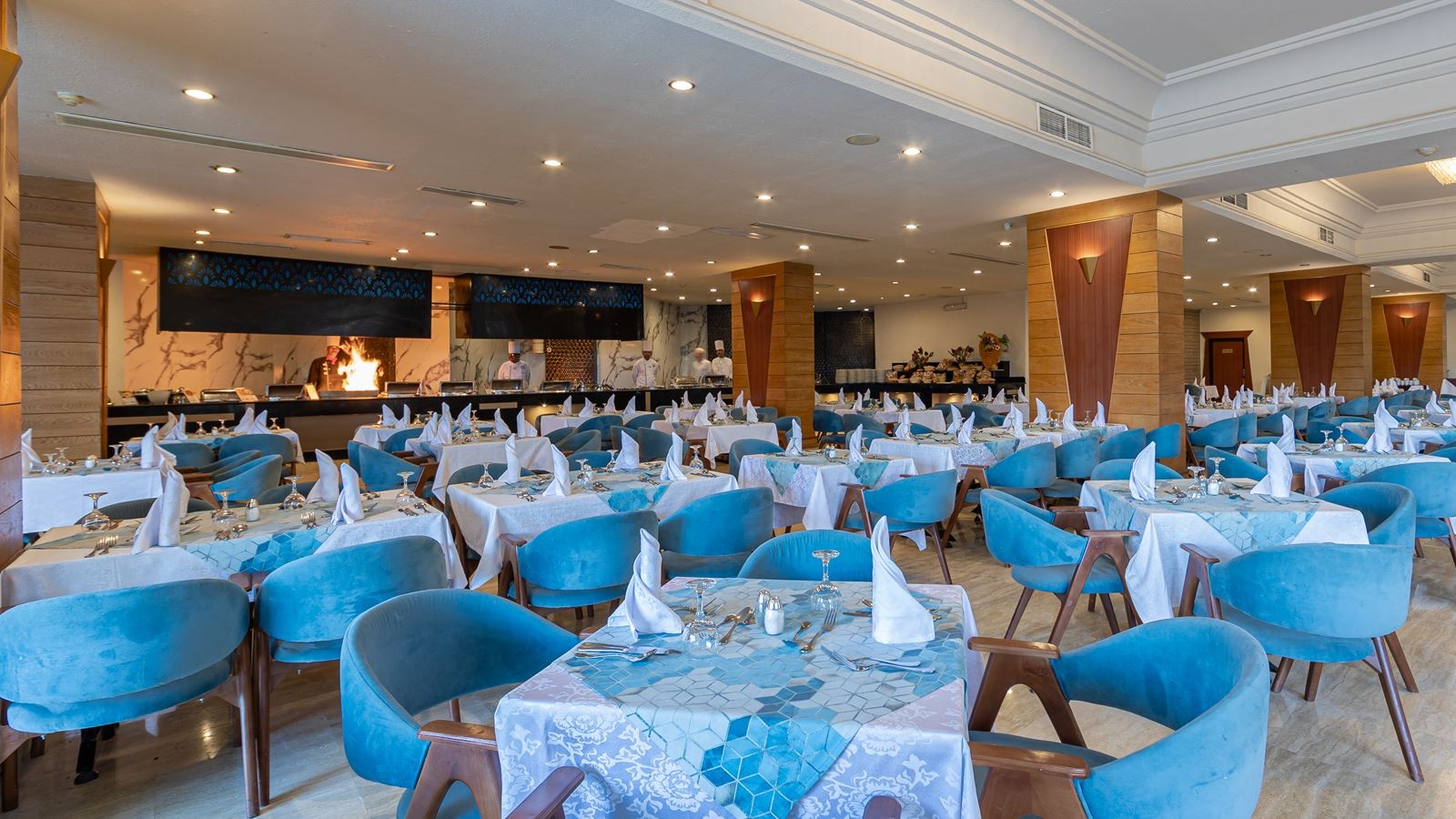 restaurants-nefertiti--restaurant