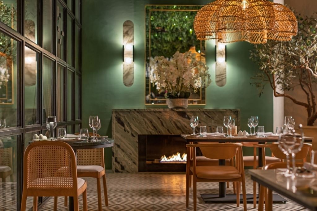 restaurants-le-bistro-restaurant