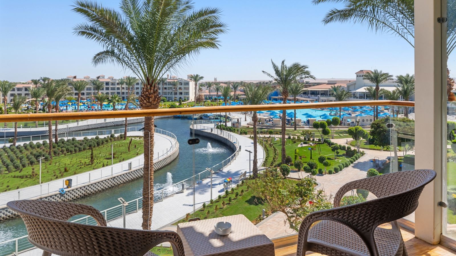 rooms-room-superior-lagoon-view