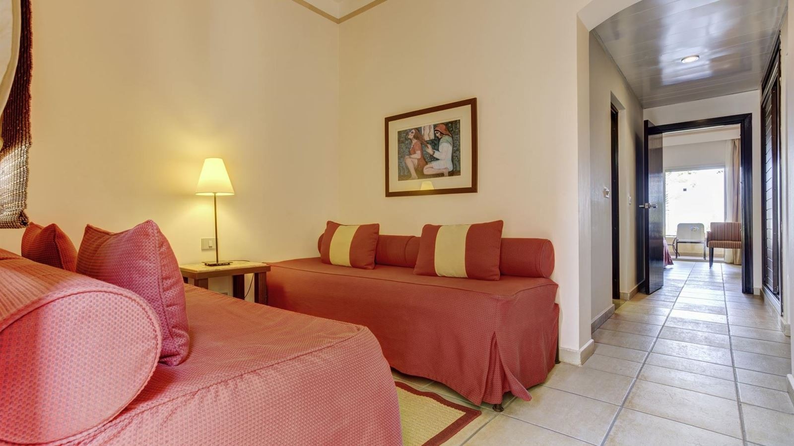 rooms-family-room-garden-view