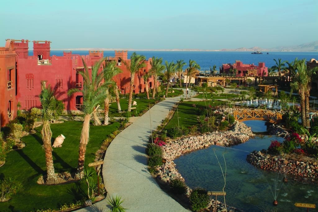 general-main-building