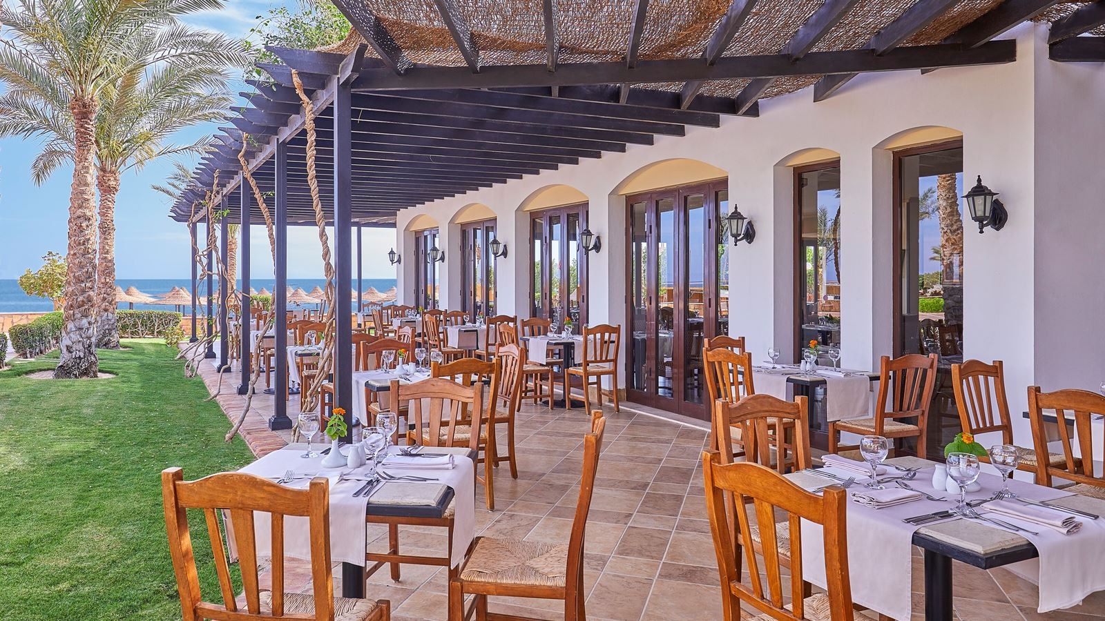 restaurants-sea-pearl-resturant