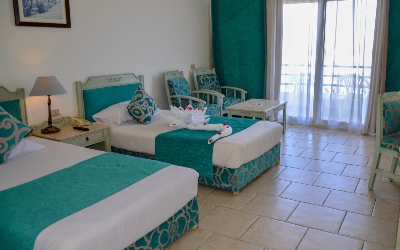 rooms-standard-garden-view