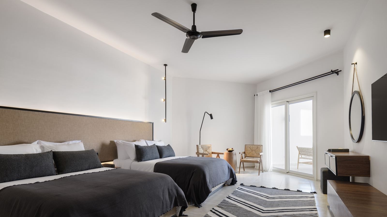 rooms-deluxe-twin-room-garden-view