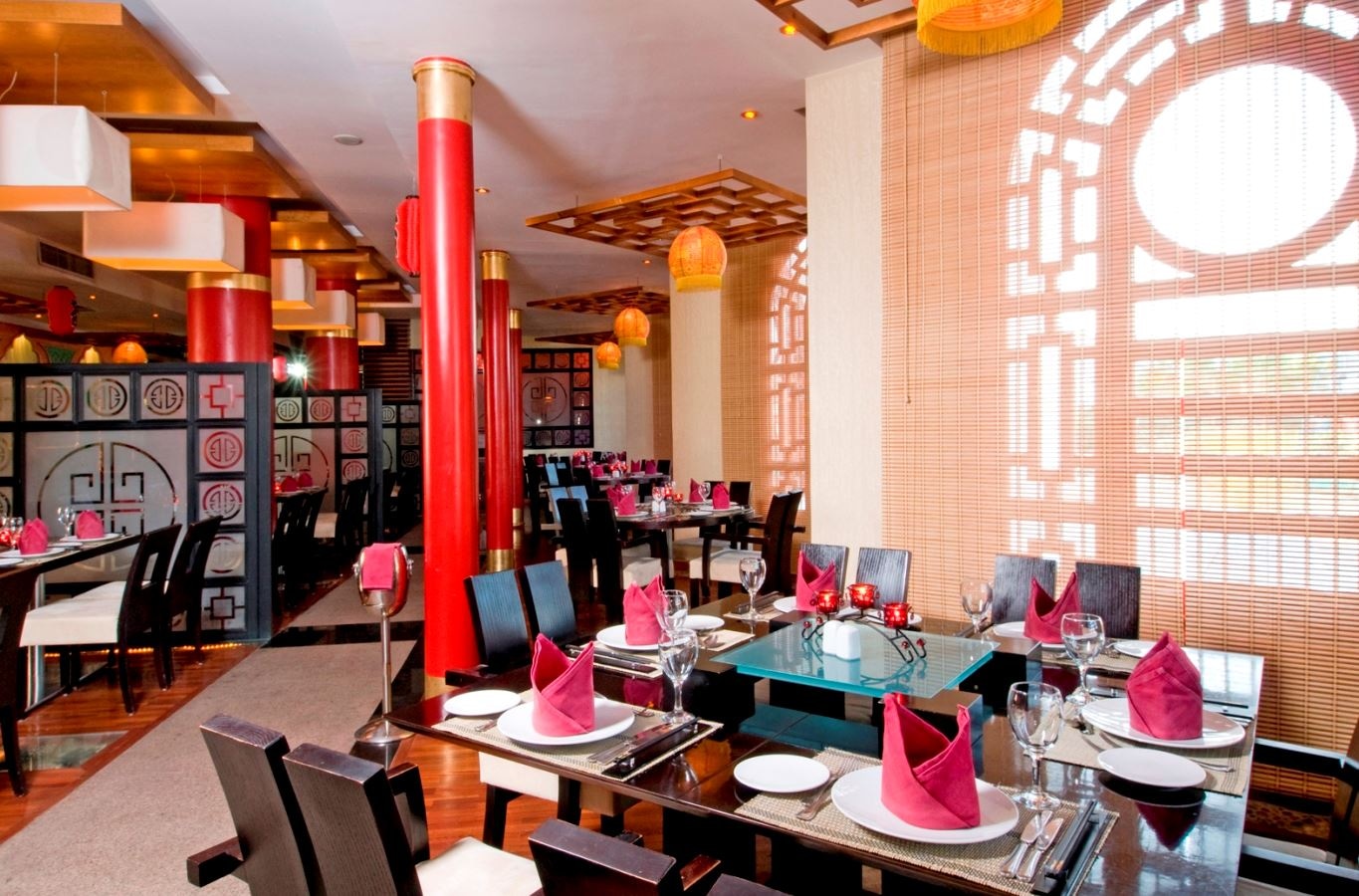 restaurants-restaurants