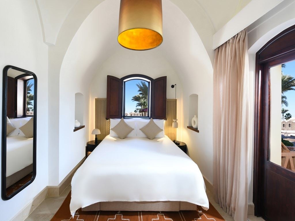 rooms-premium-room-garden-view