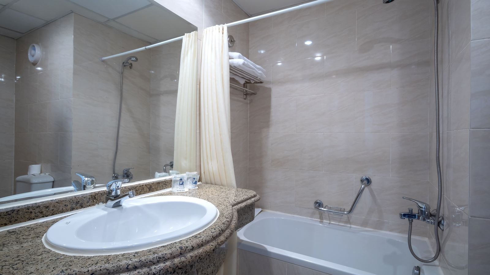 rooms-standard-room-garden-view-or-pool-view-or-side-sea-view