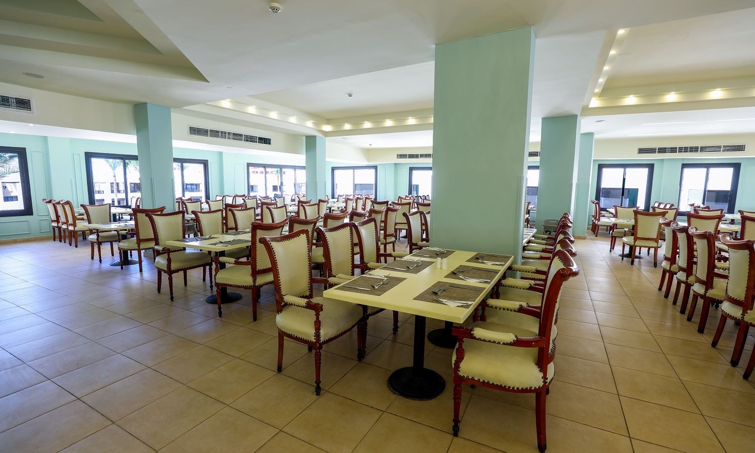 restaurants-fenti-international-restaurant--themed-restaurant