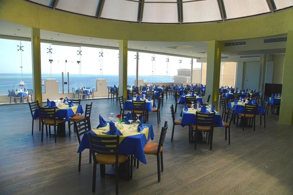 restaurants-restaurants