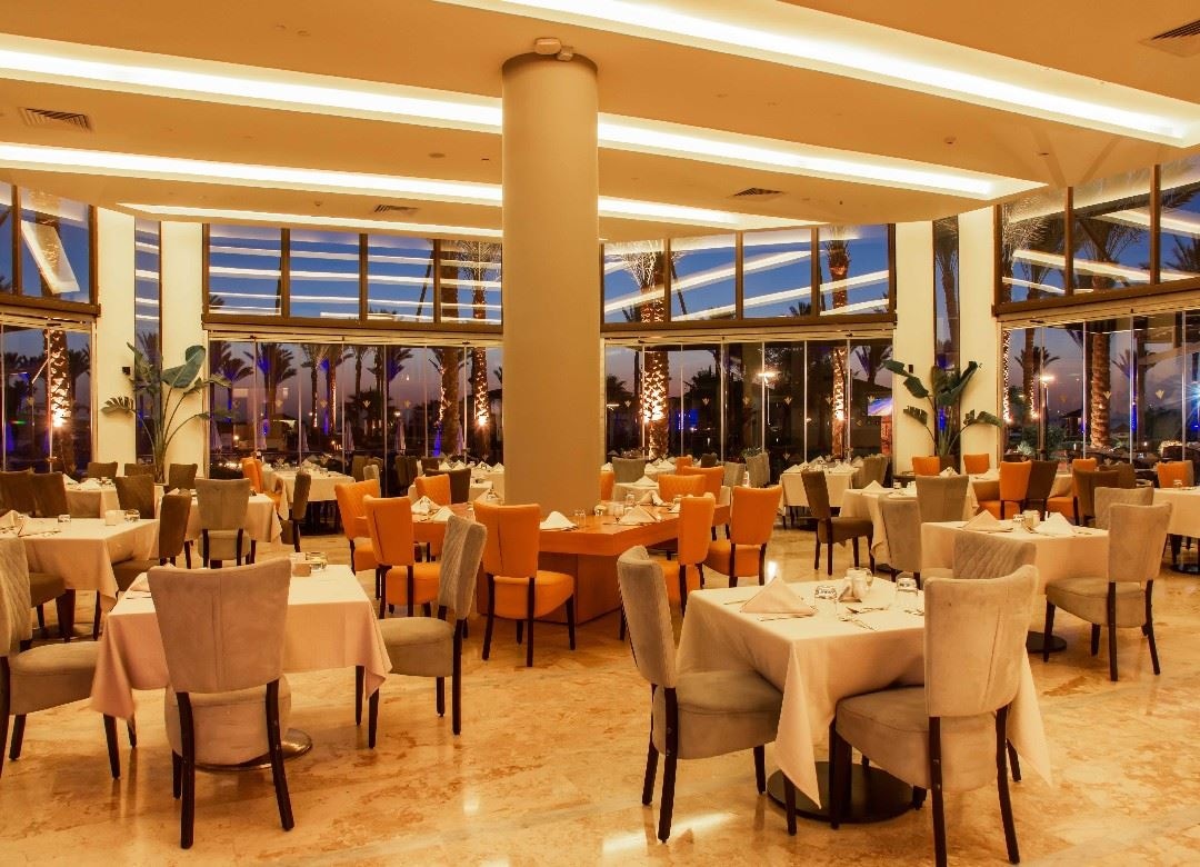 restaurants-the-palm-main-restaurant