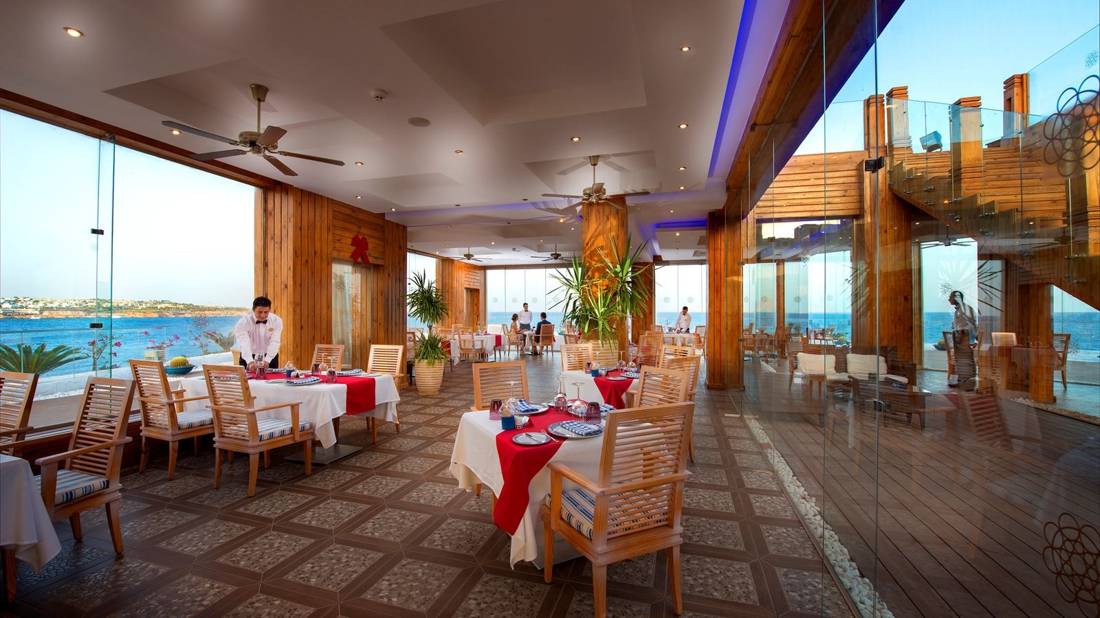 restaurants-felucca-restaurant