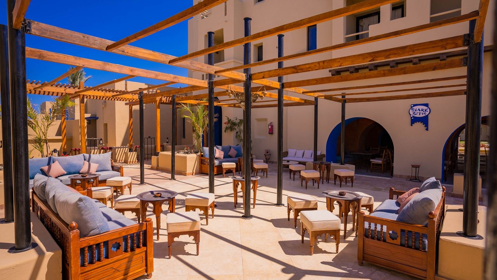 restaurants-50-barlate-snacks