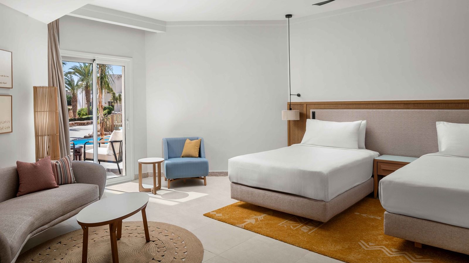 rooms-beachside-grand-premium-room-garden-or-pool-view