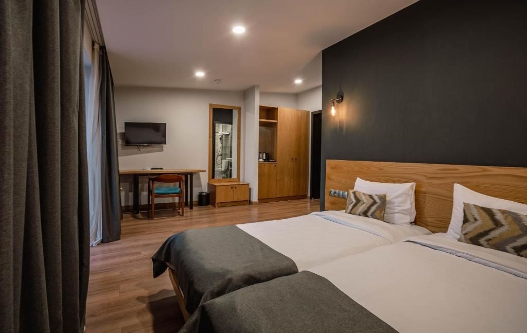 rooms-standard-doubletwin-room