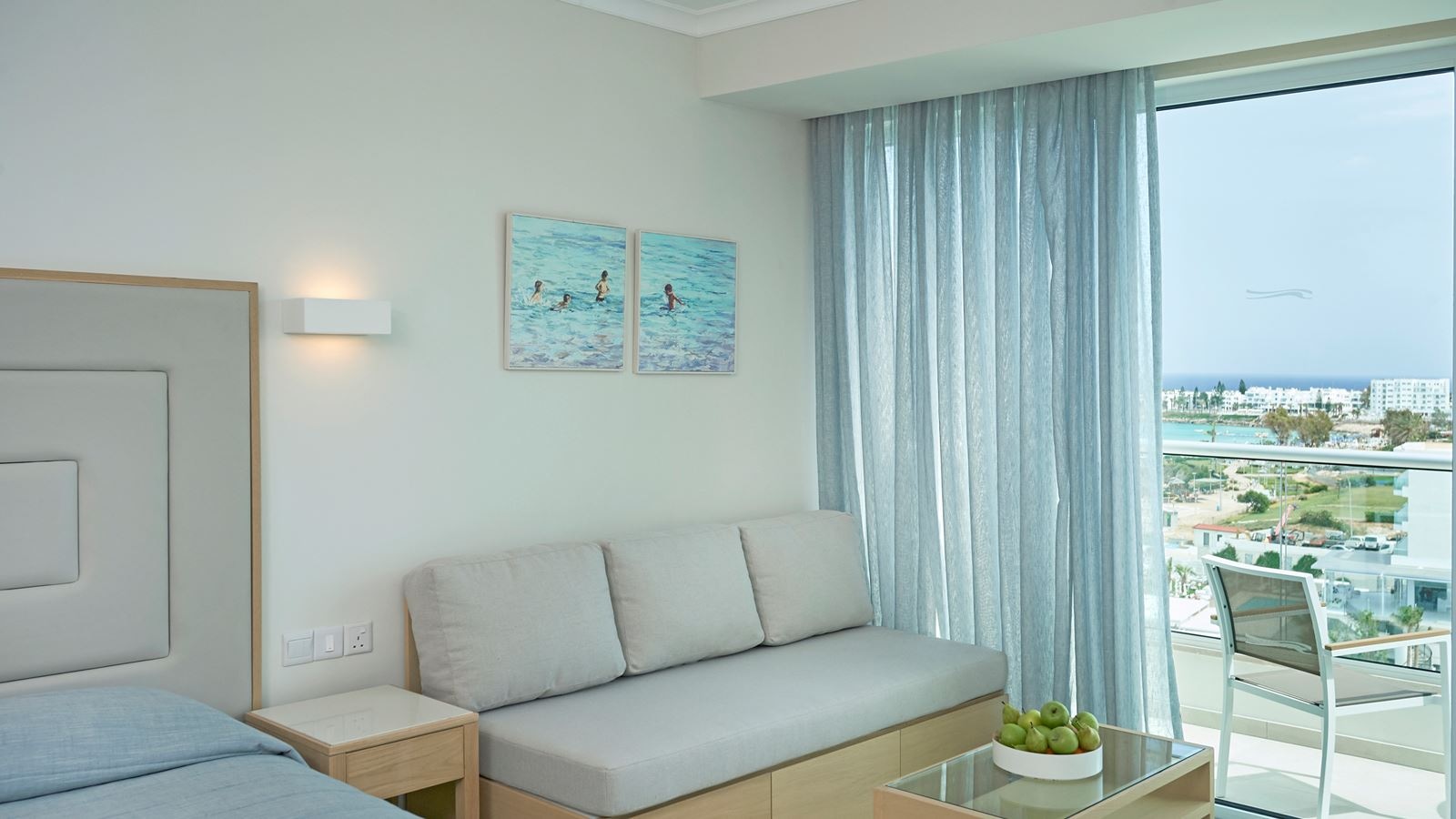 rooms-double-or-twin-sea-view