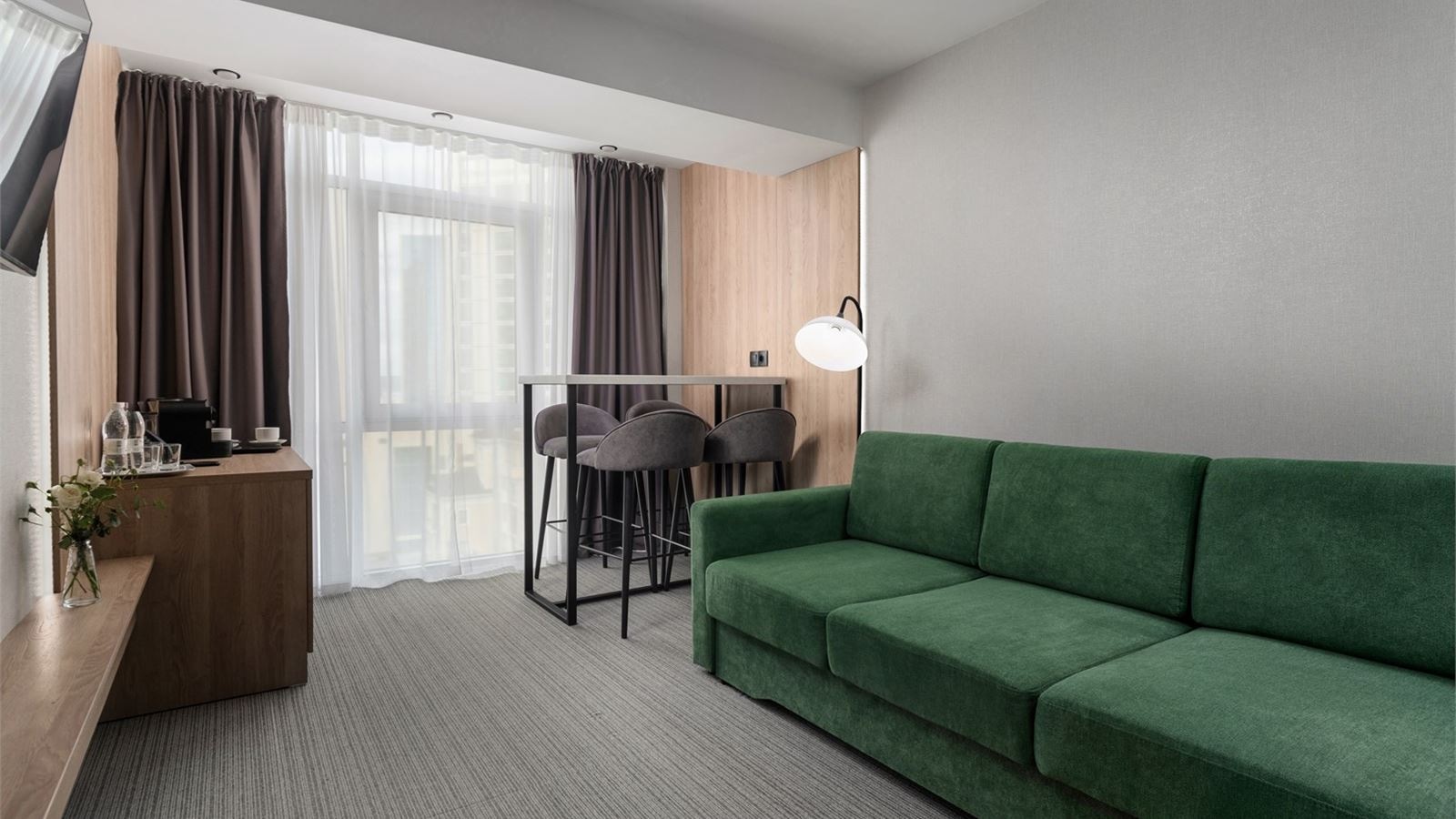 rooms-suyite-by-city-park