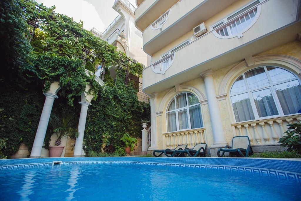 general-main-building