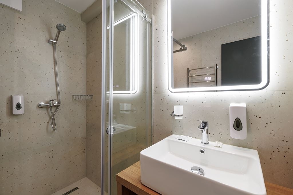 rooms-standart-with-balcony-corp-1