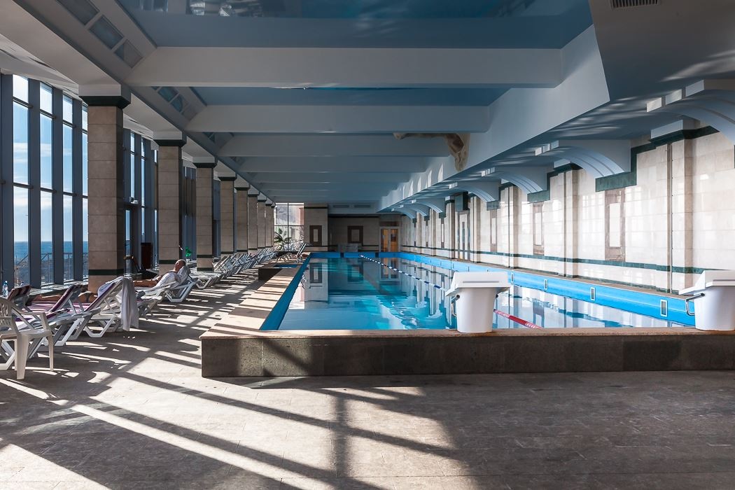 pools-indoor-pool
