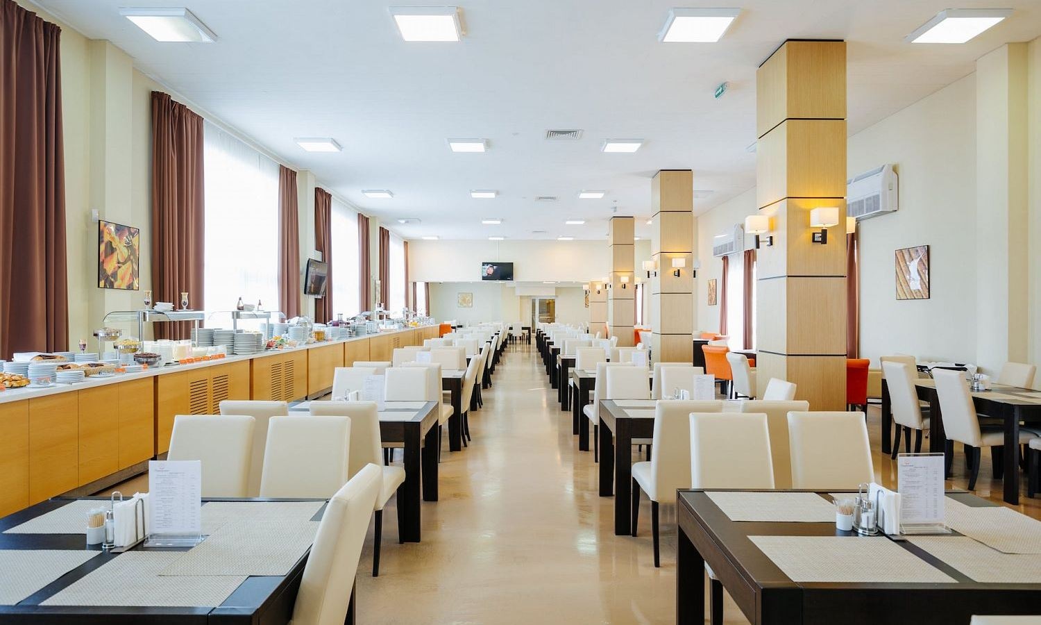 restaurants-