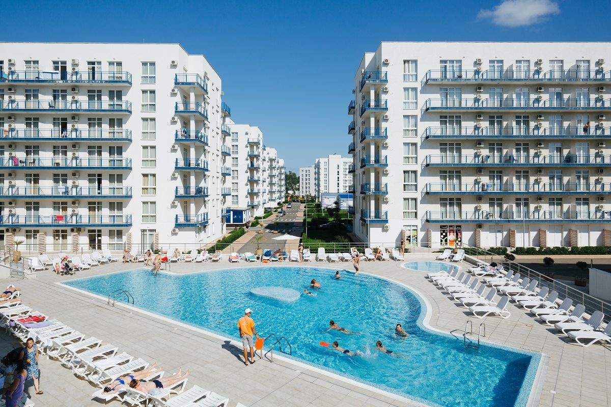pools-outdoor-pool