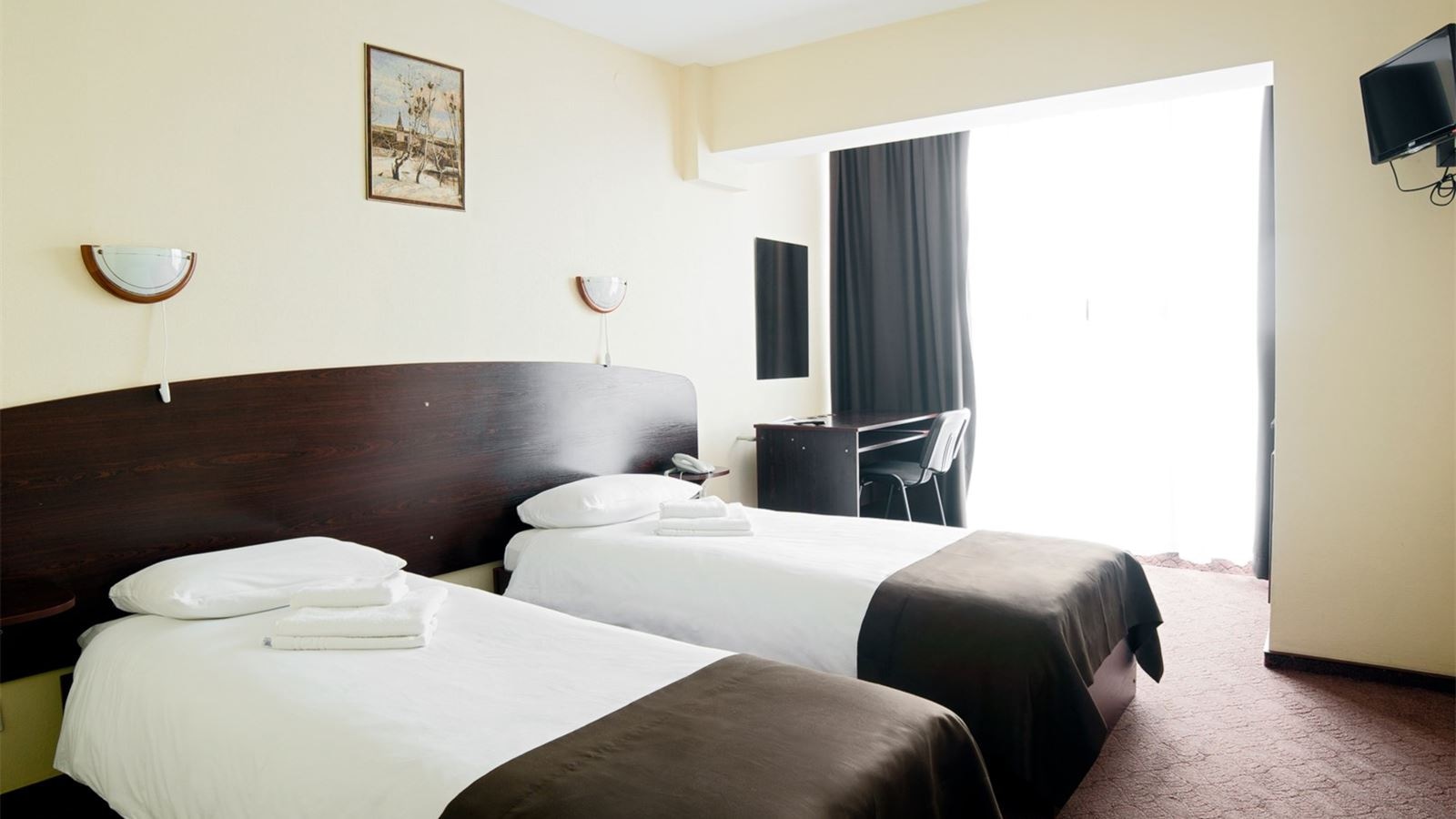 rooms-standard-double-room