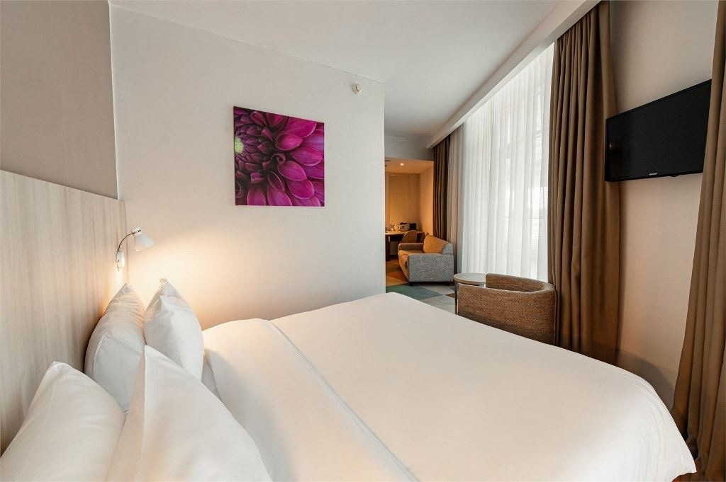 rooms-deluxe-sae-weu