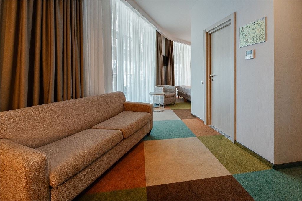 rooms-deluxe-sae-weu