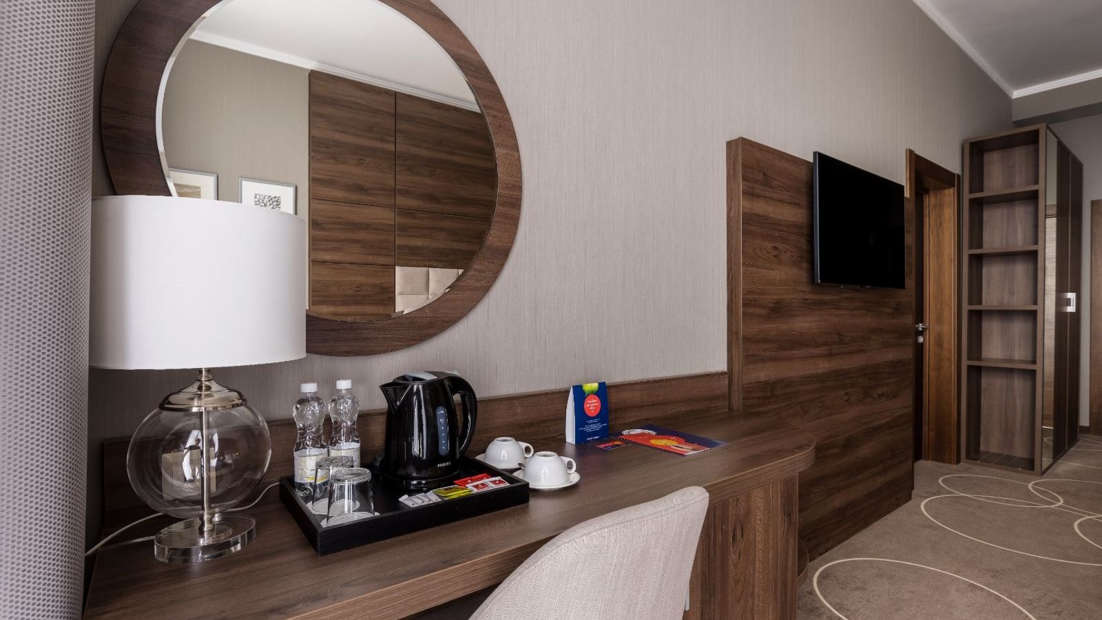 rooms-deluxe-double-room