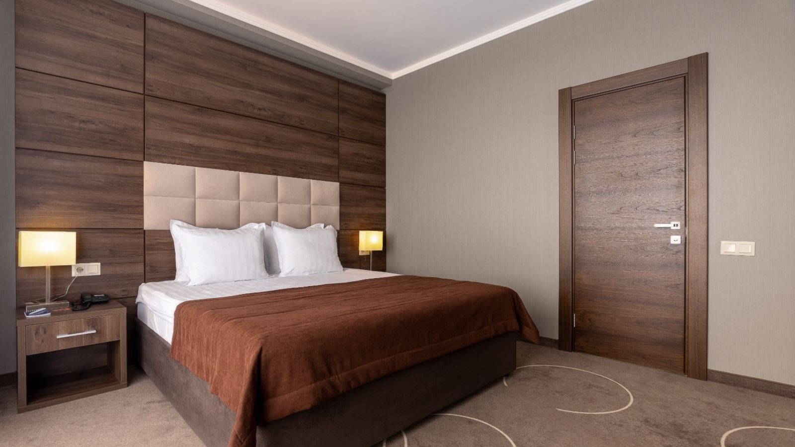 rooms-family-room-standard