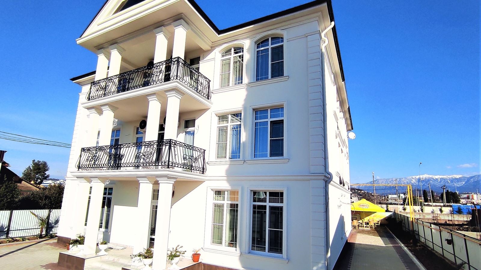 general-main-building