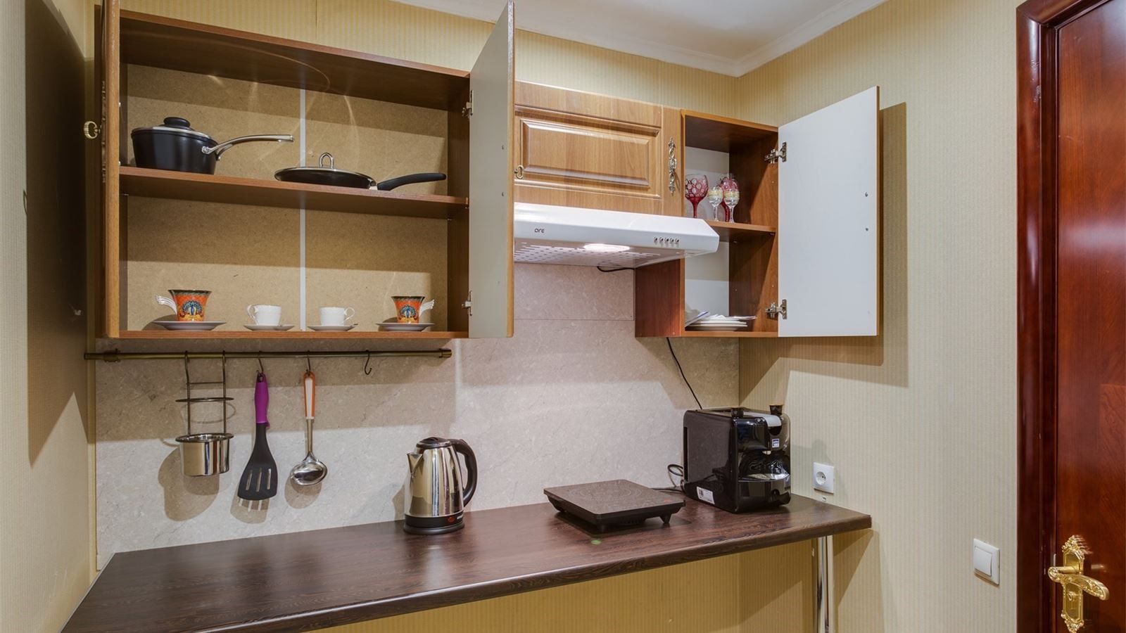 rooms-двухкомнатные-апартаменты-с-одной-спальней