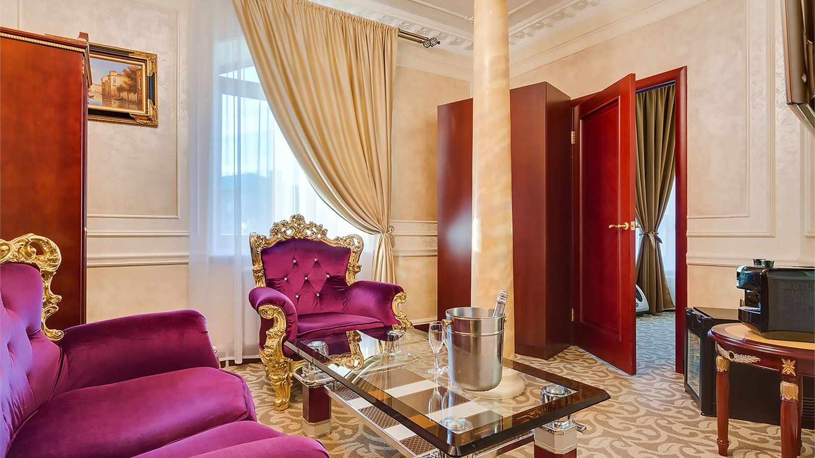 rooms-двухкомнатный-люкс