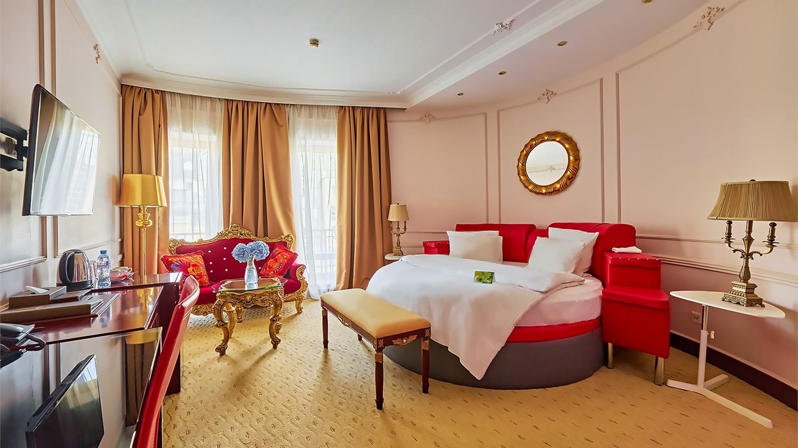 rooms-делюкс-с-балконом