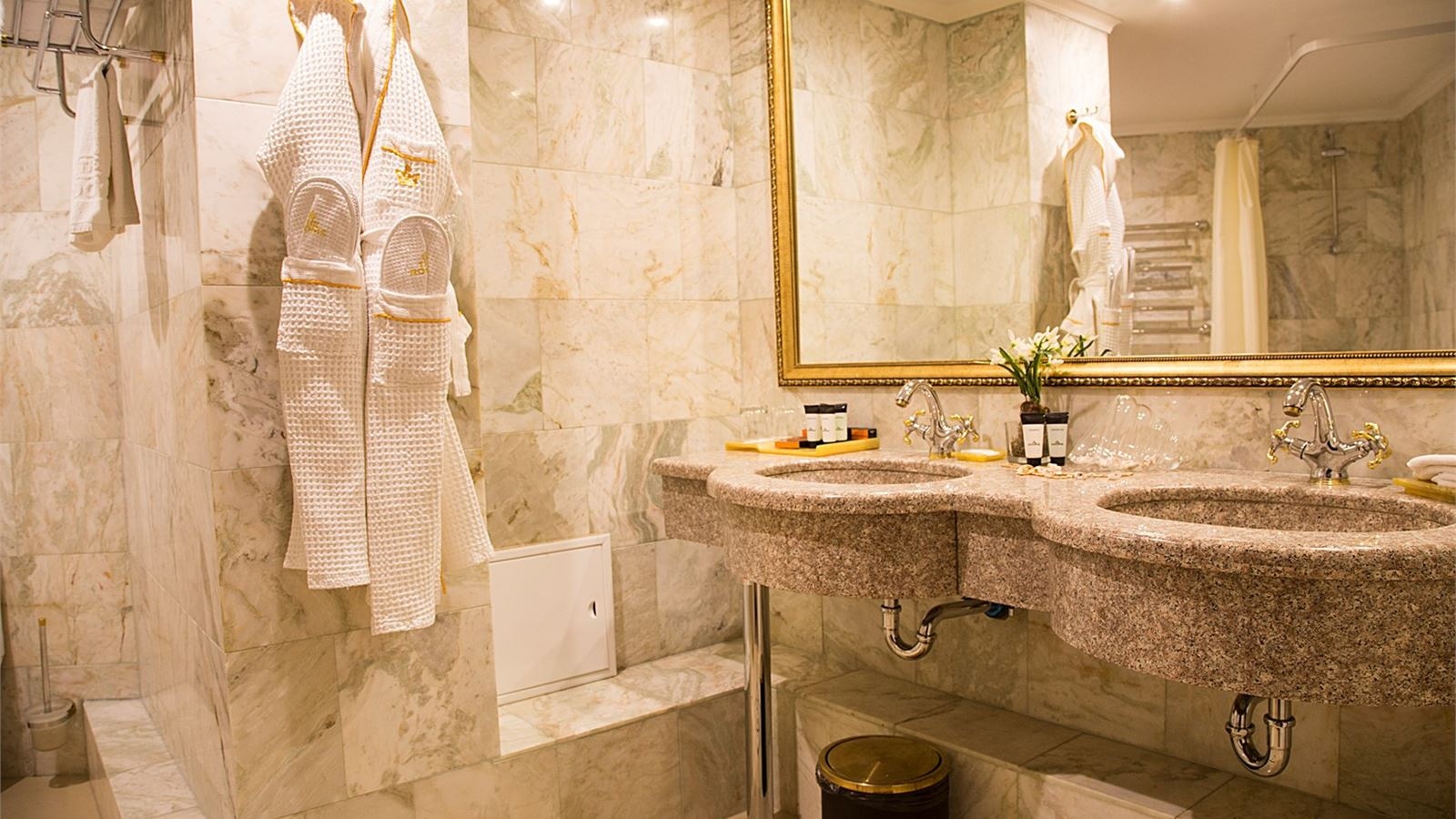 rooms-стандартный-двухместный-номер