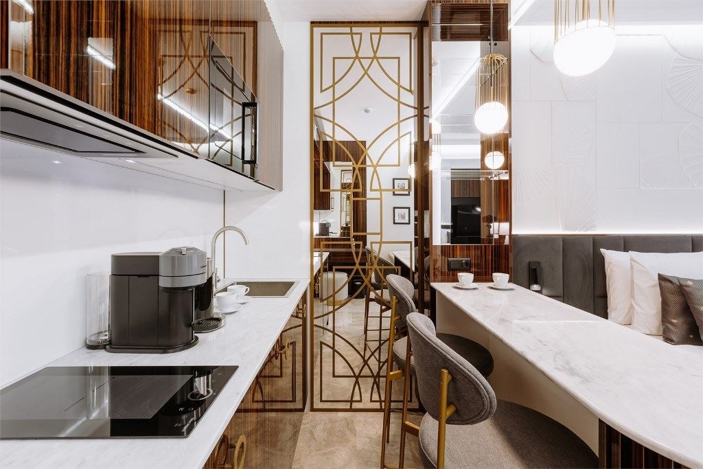 rooms-studio-with-kittchen