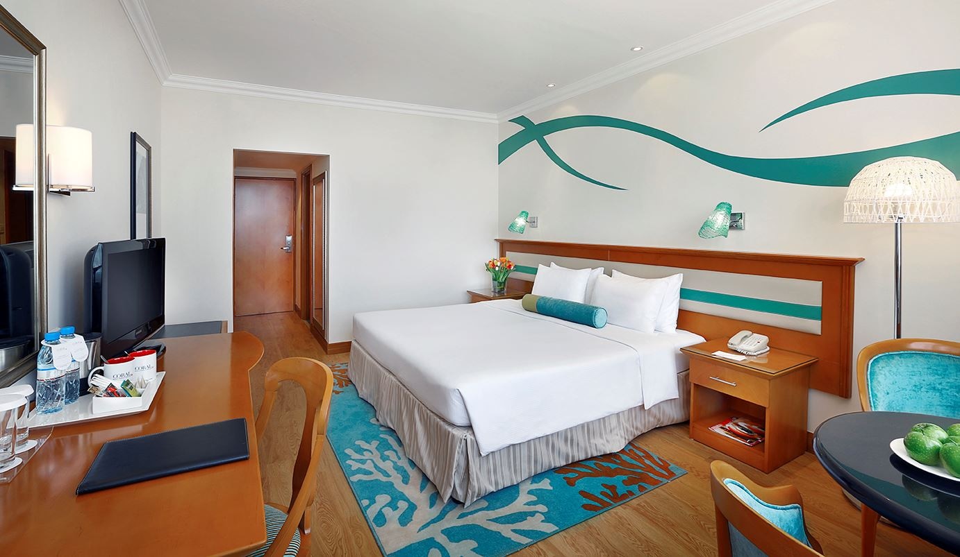 rooms-deluxe-city-view
