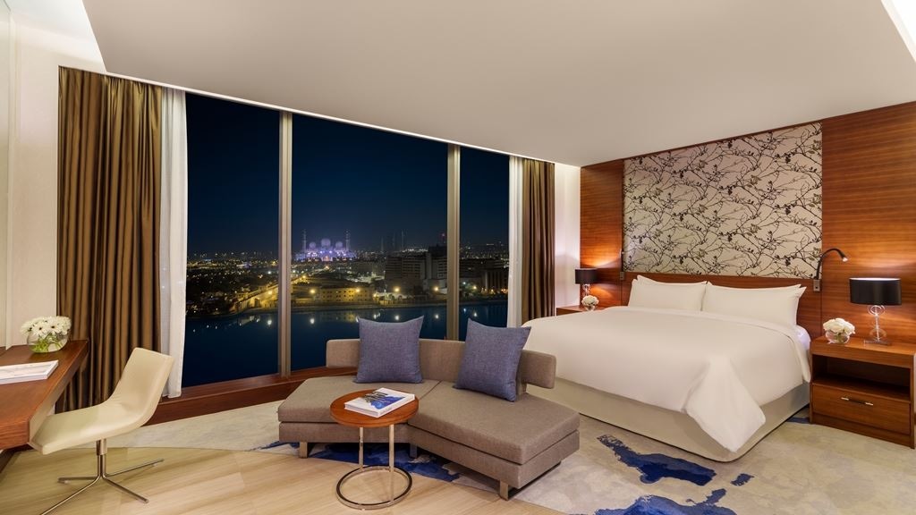 rooms-fairmont-gold-view-room