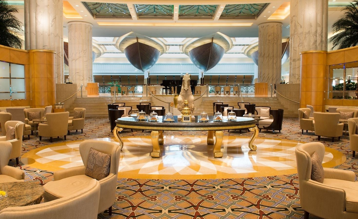 restaurants-al-nakheel-lounge