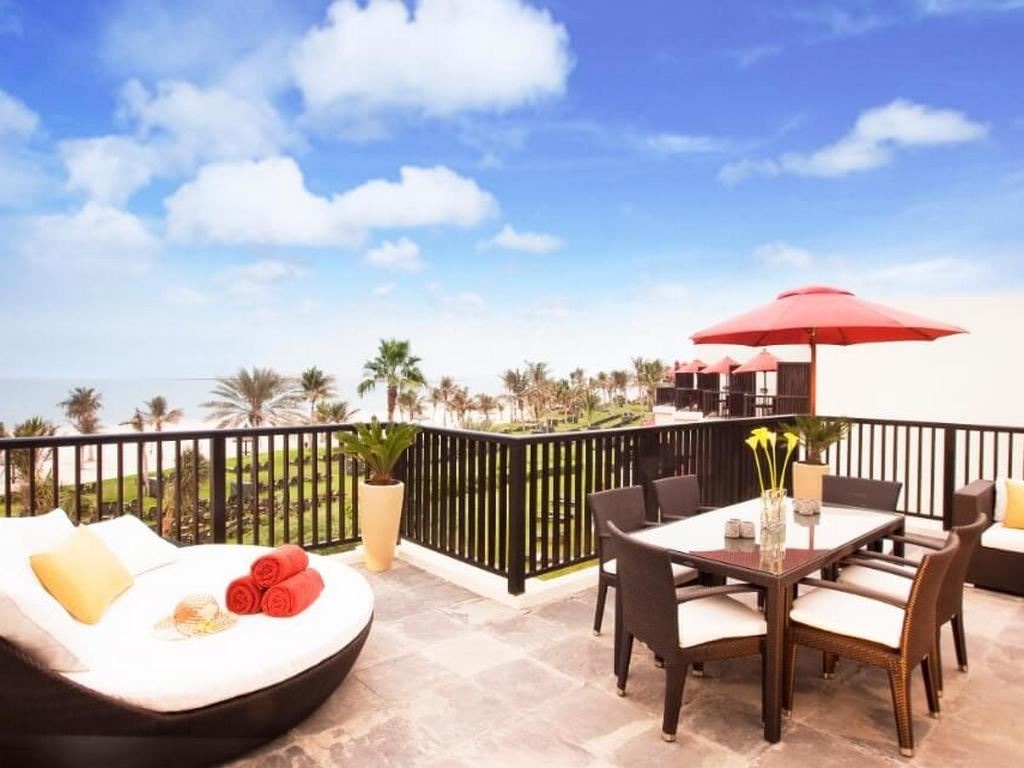 rooms-sea-view-residence-two-bedroom-suite